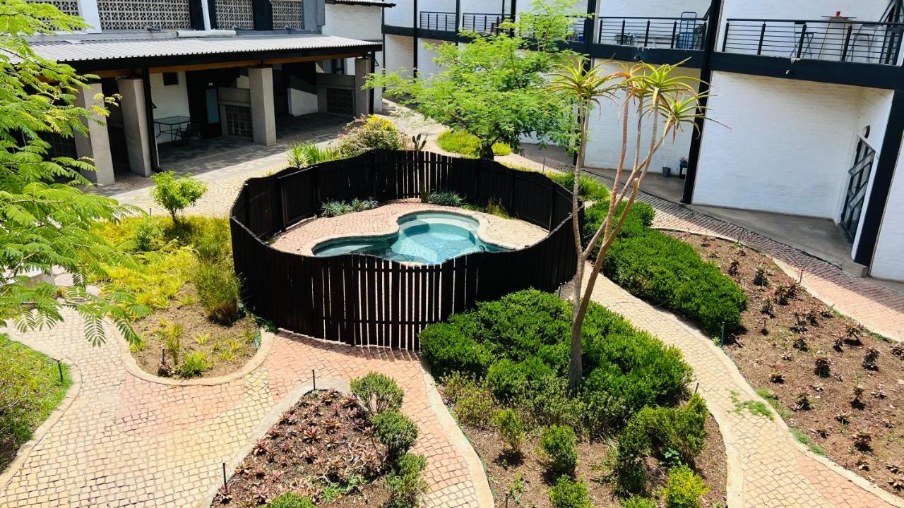 City Living Apartment 119 - Washer, 4K Tv, Fast Wifi, & Sunny Balcony Johannesburg Exterior photo