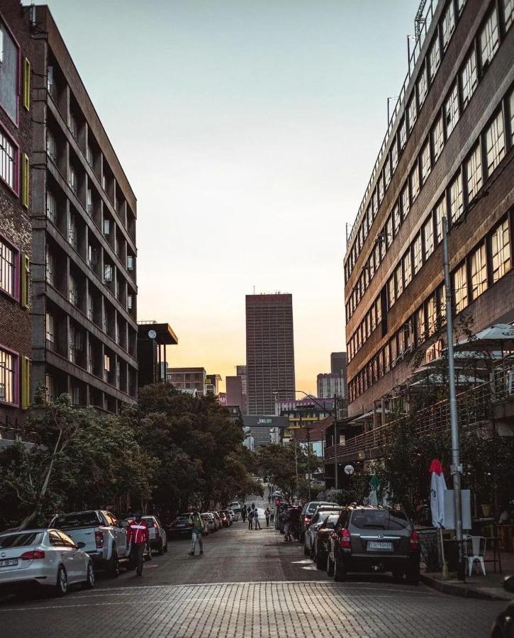 City Living Apartment 119 - Washer, 4K Tv, Fast Wifi, & Sunny Balcony Johannesburg Exterior photo
