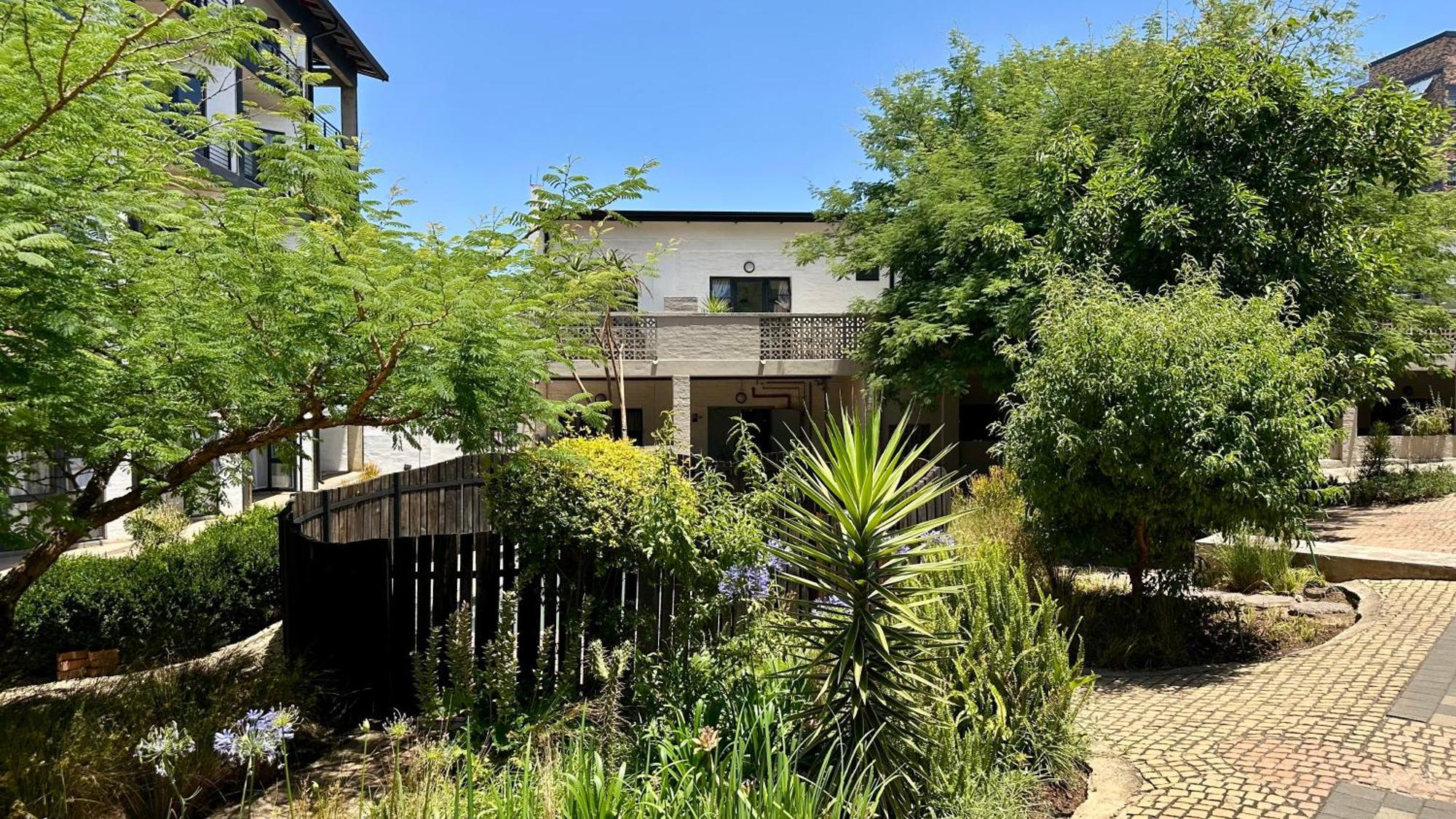 City Living Apartment 119 - Washer, 4K Tv, Fast Wifi, & Sunny Balcony Johannesburg Exterior photo